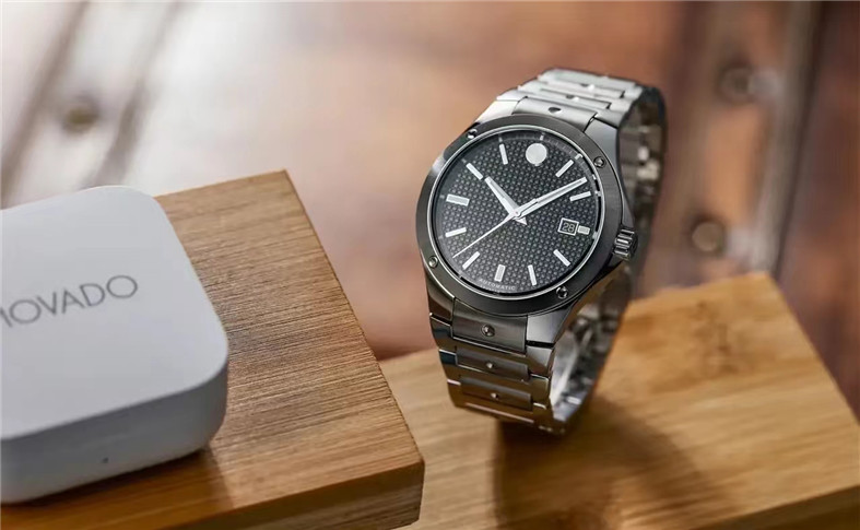 宝珀推出一款全新五十噚系列CortinaWatch50周年限量版腕表怎么样